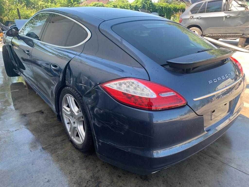 Dezmembrez porsche panamera 4.8 tip M4820/volan stanga/interior
99 lei