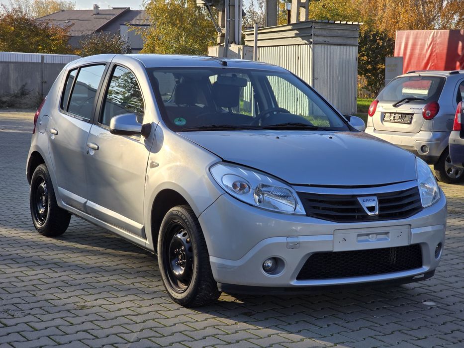 107.000 km, 1,4 MPI - 75 CP, AC