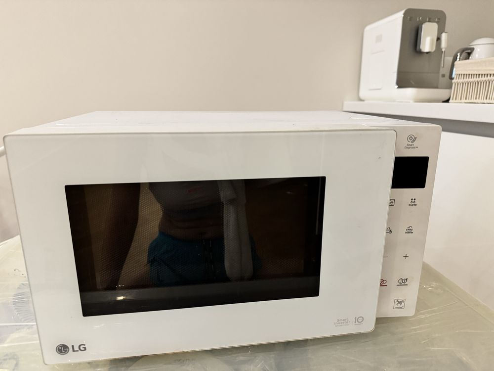 Микроволновая печь LG