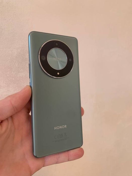 telefon  honor x9b 5g hotira 256 .8.8 gb karopka dakument bor