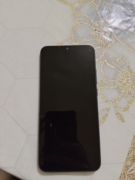 Телефон сатылады