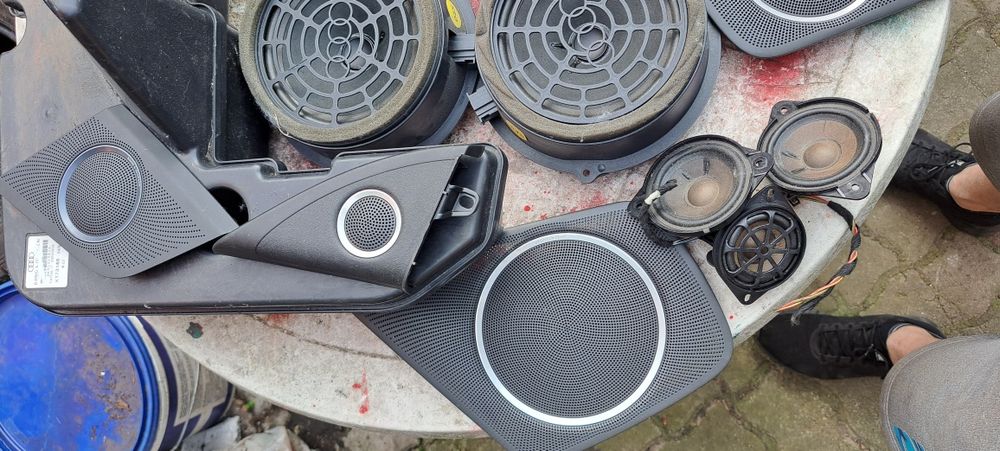 Kit complet boxe cu capace Bang&Olufsen Audi A4 B8 break