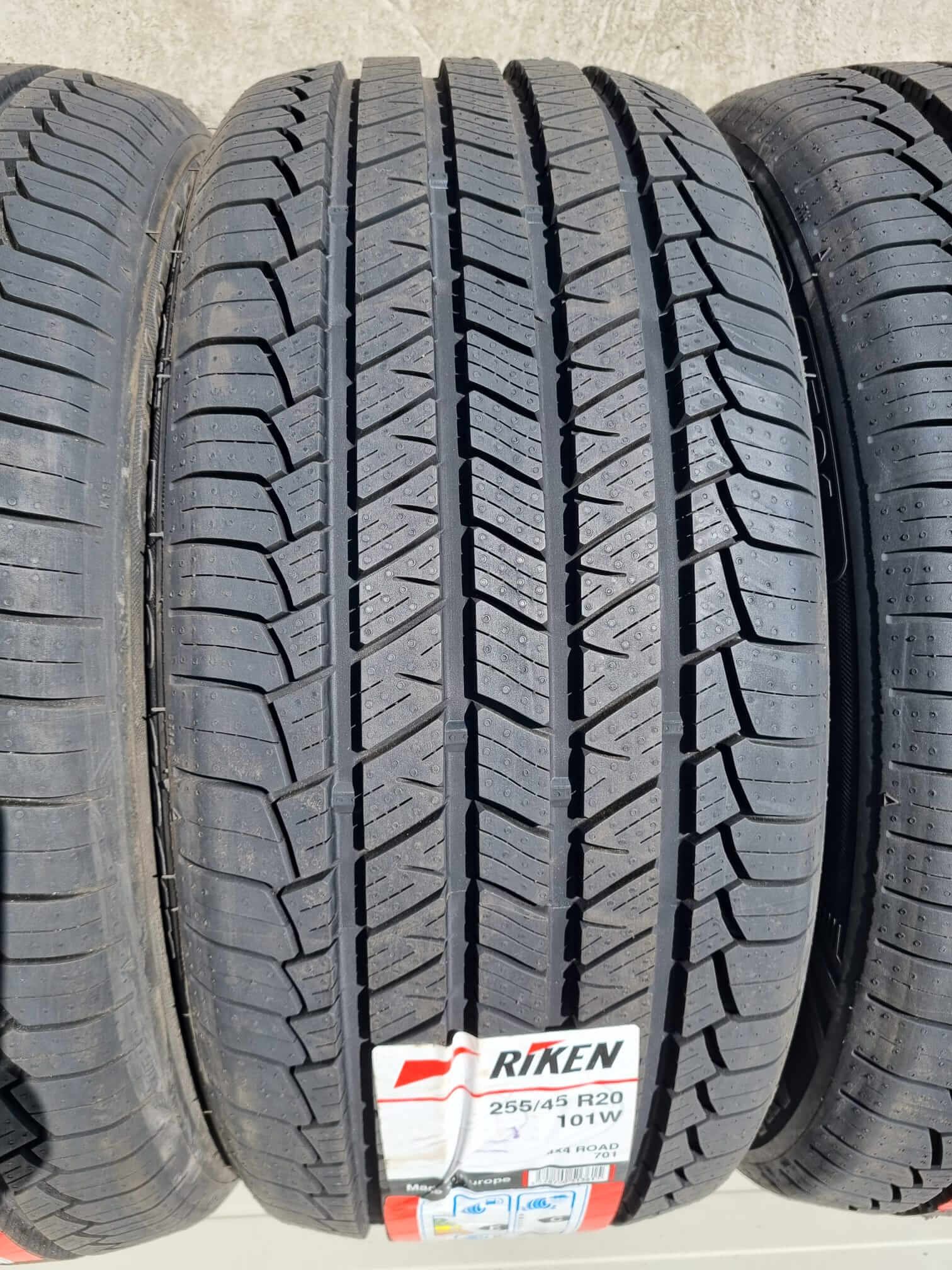 255/45 R20, 101W, RIKEN (by Michelin) 4x4 , Anvelope de vara