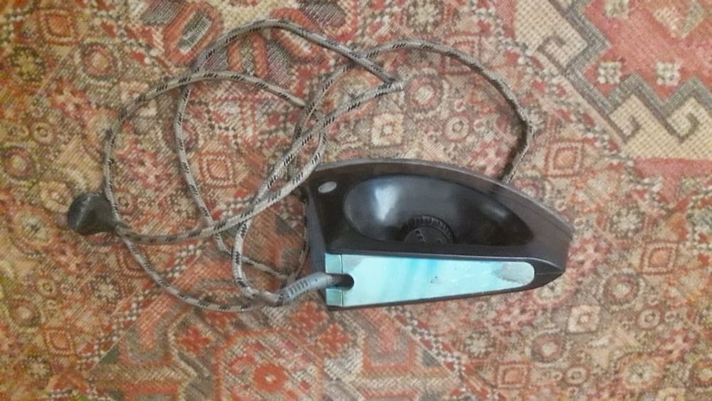 Утюг СССР - требует ремонта