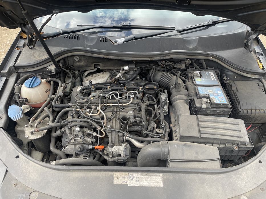 Dezmembrez passat b7