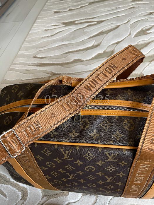 Genti de Voiaj Louis Vuitton - Damier si Monogram