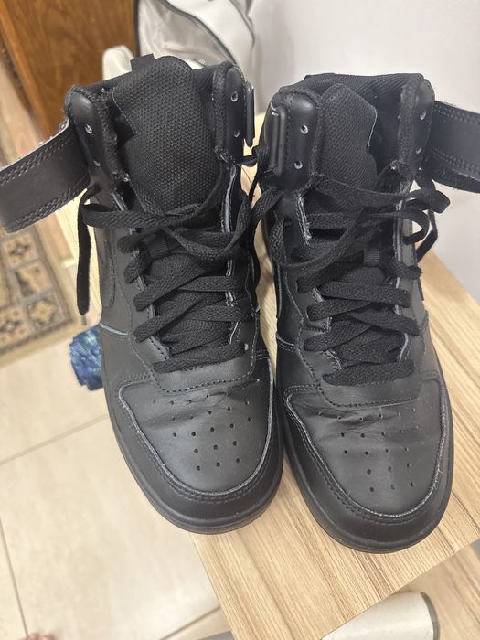 Nike court borought mid 2