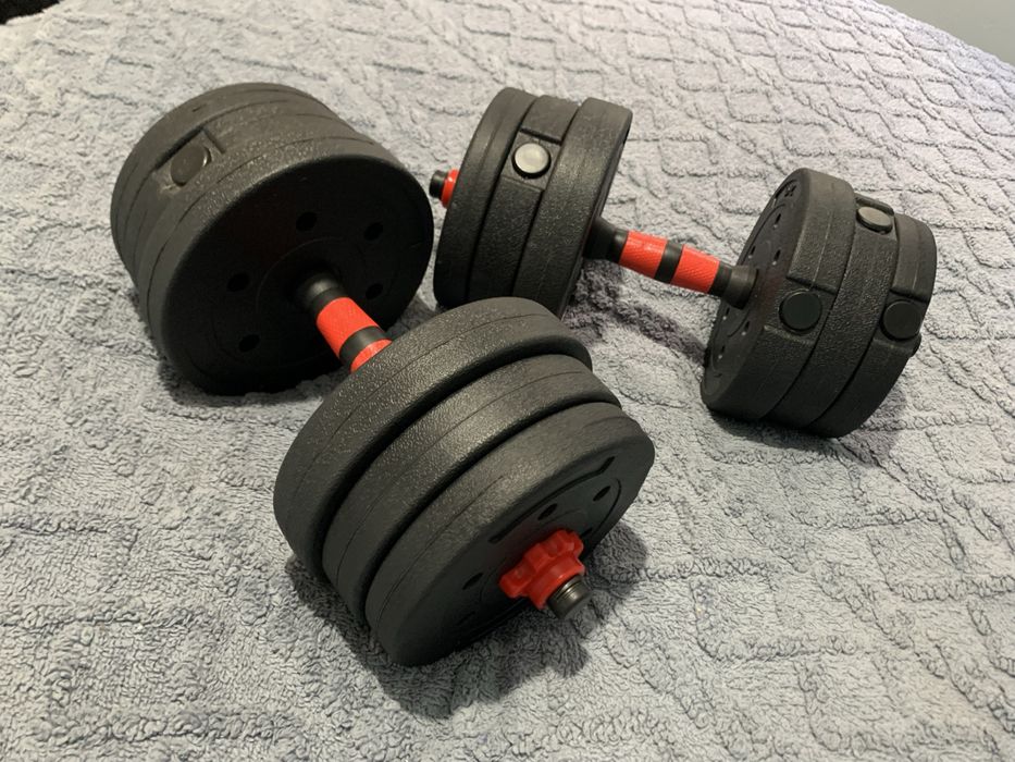 Vand gantere in stare foarte buna