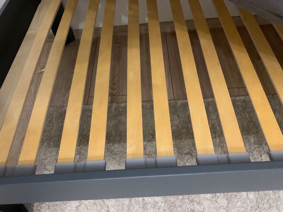 Ново метално легло с ортопедичен матрак, протектор и подматрачна рамка