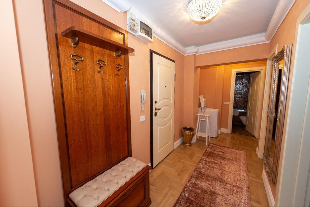 De inchiriat apartament cu 2 camere