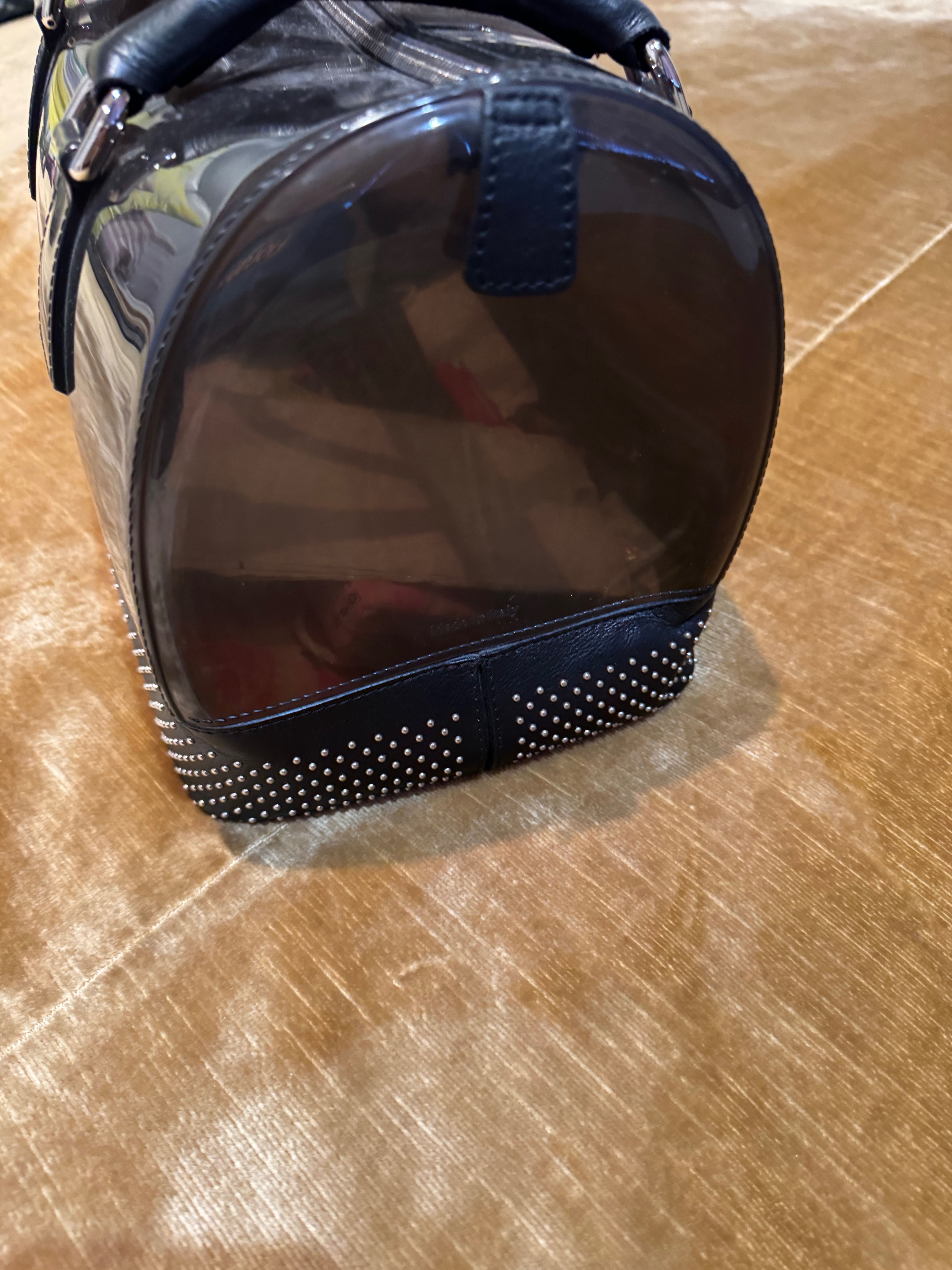 FURLA чанта,цвят Кока кола