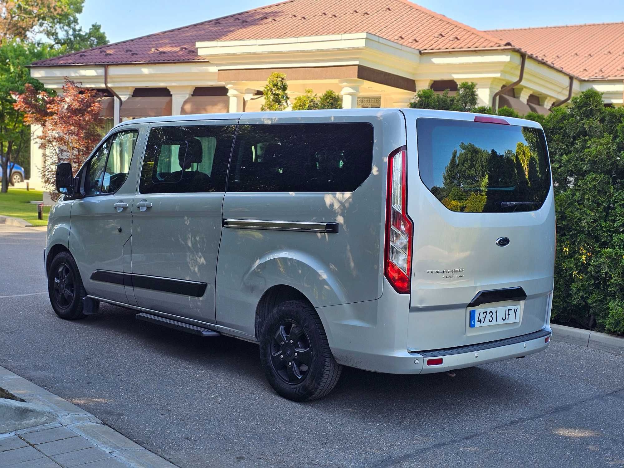 Ford Tourneo Custom 2.2TDCI