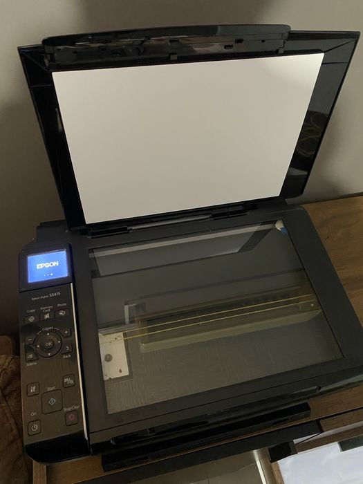 Принтер и скенер Epson Stylus SX415