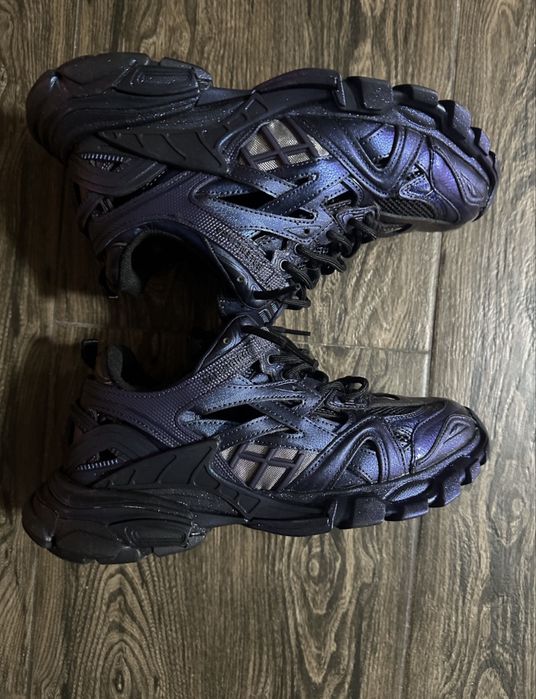 Balenciaga Track 2.0 sau V2 (Nu LV, Amiri, Jordan, Maison Margiela)