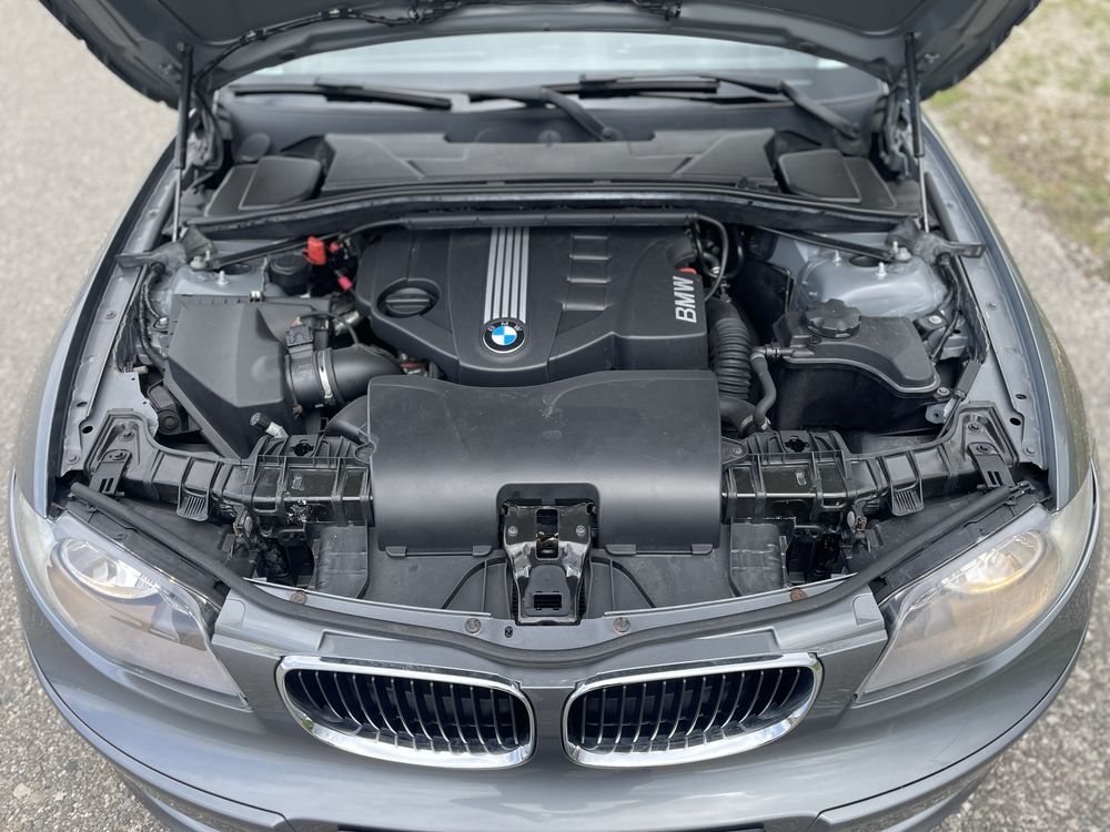 Vând BMW 118d an 2011 motor 2.0 diesel 143 CP EURO 5