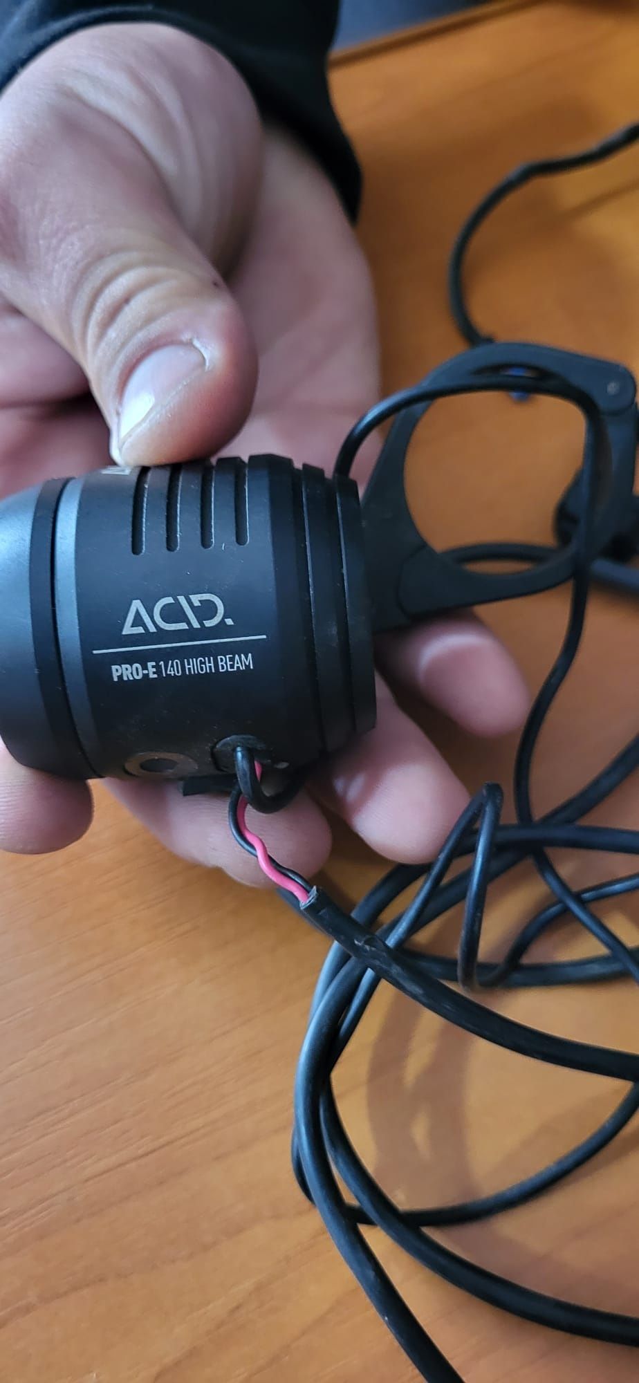 Far bicicletă Acid Pro-E 140
