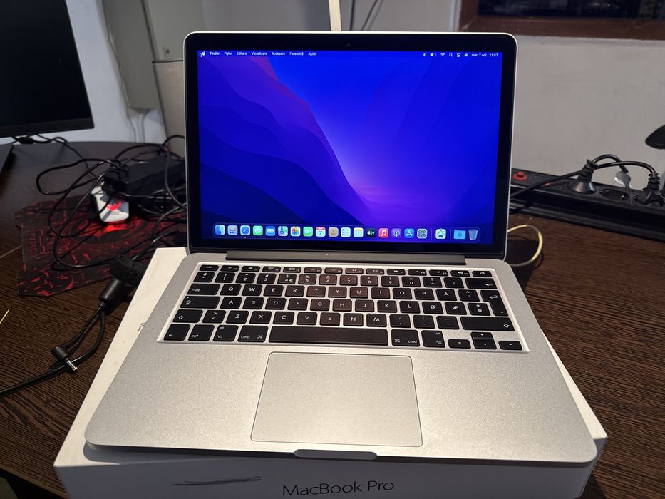 Laptop Apple Macbook pro 2015 i5 8gb retina - perfect functional