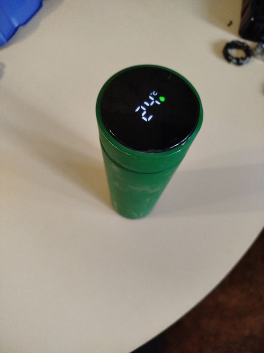 Термос от halyk team, продаётся