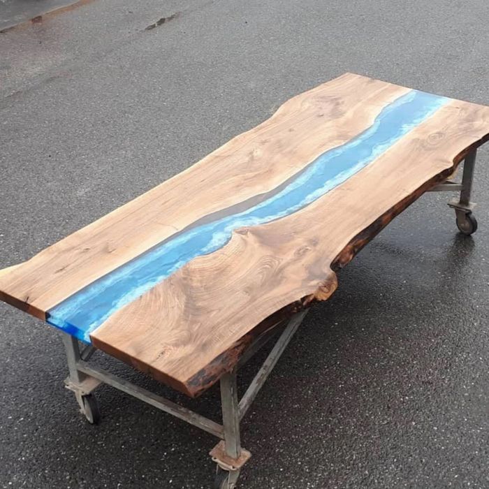 Маса от орех с епоксидна смола / луксозни маси по поръчка