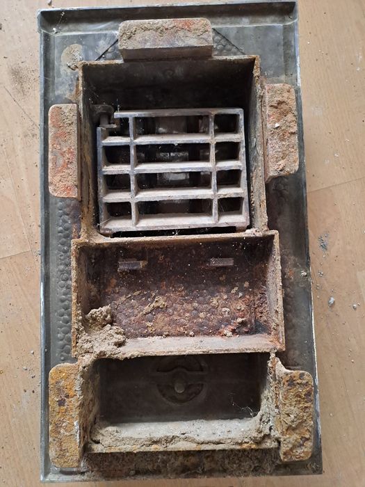 Vind usă soba stare buna