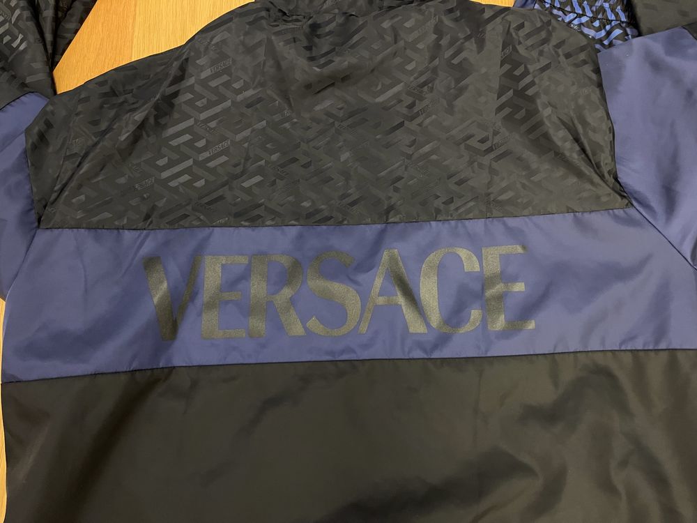 Анцуг Versace размер 50
