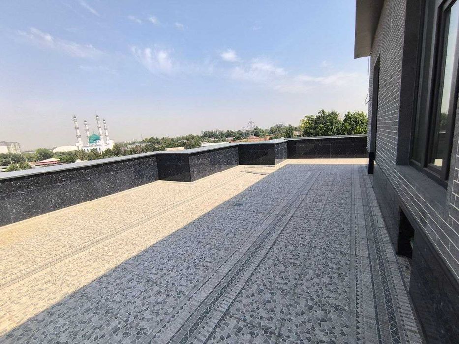 1080 кв.м здание на Сагбон