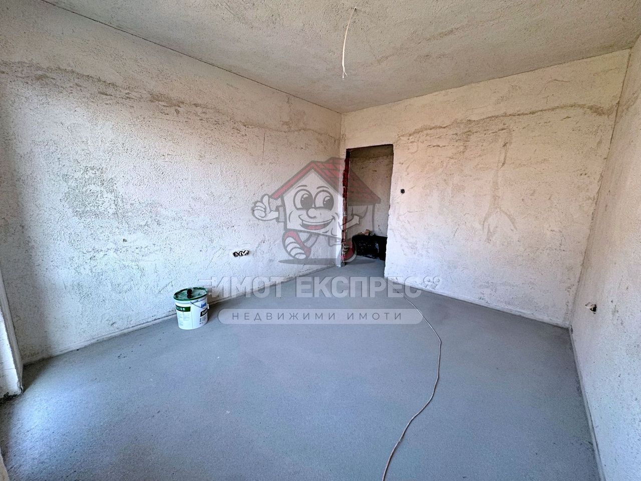 Продава се Тристаен апартамент в Асеновград - 90 кв.м за 945 €/кв.м - Снимка #13
