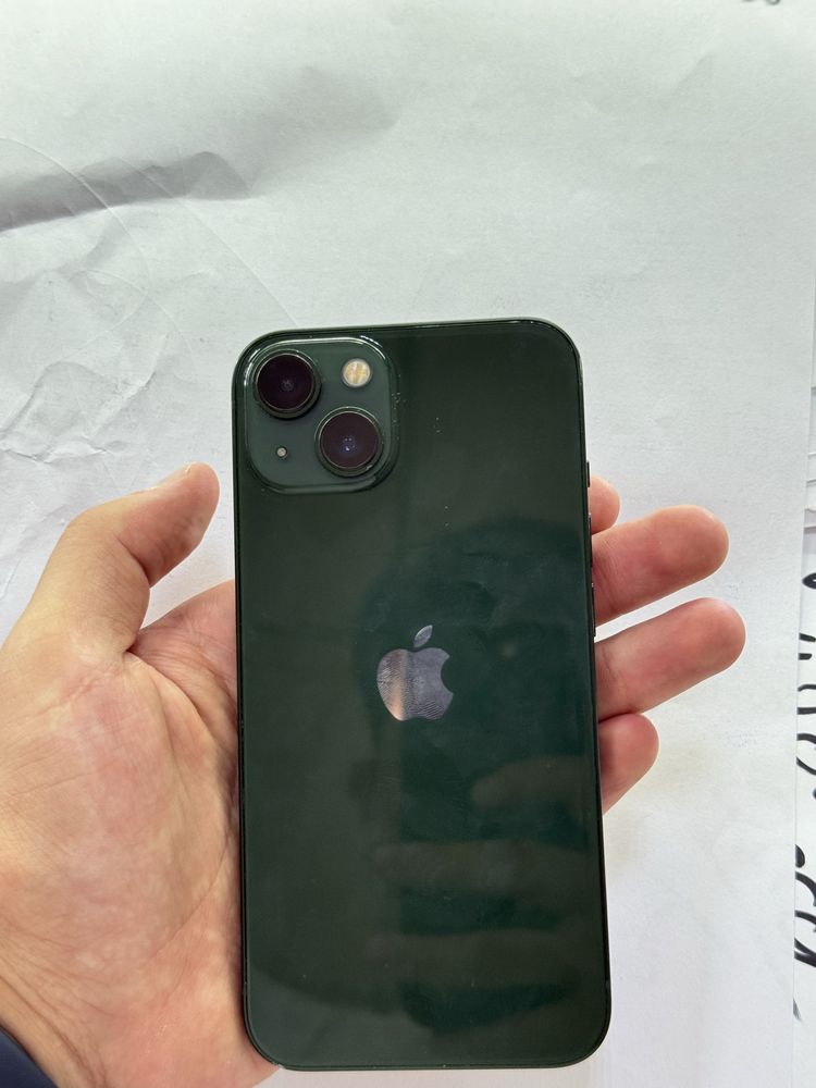 Продам iphone 13