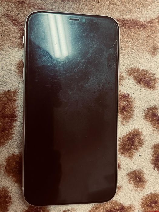 Айфон 11 на 64 гб с документами