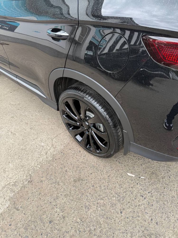 Продаётся комплект шин Winrun R330 265/35 R22 с дисками