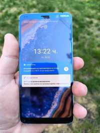 Nokia 9 PureView    128GB 6GB RAM    5 x 12 MP + 20 MP