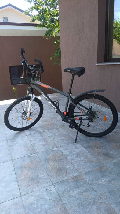 Vând bicicletă Rockrider