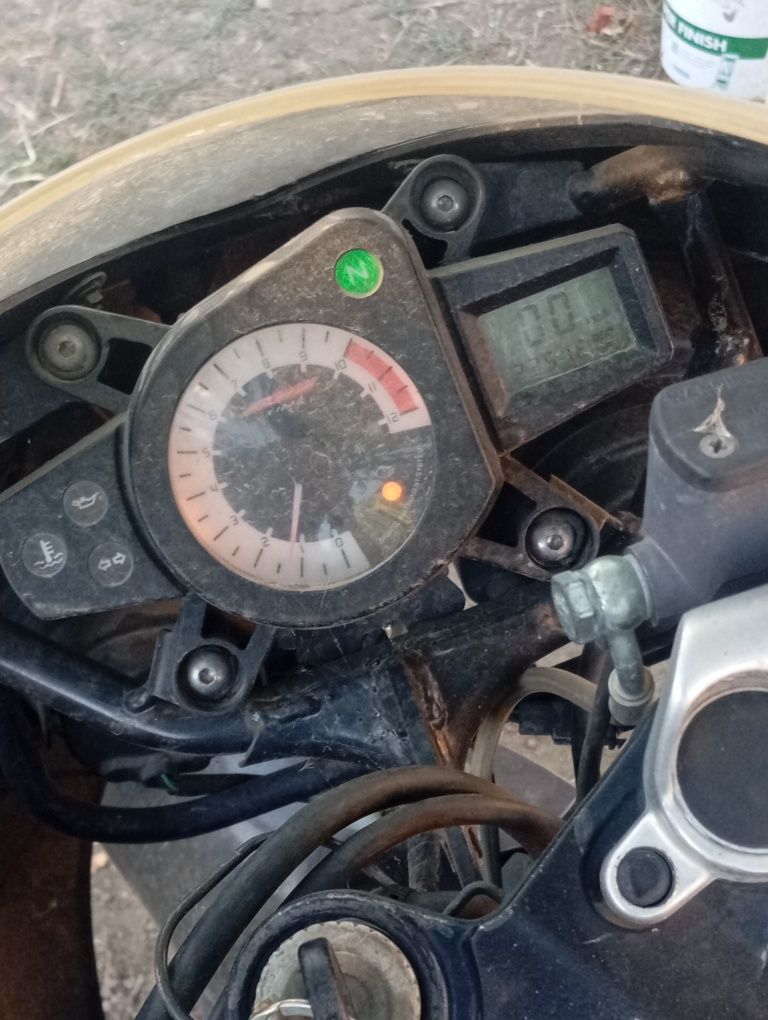 Продавам Yamaha tzr 50
