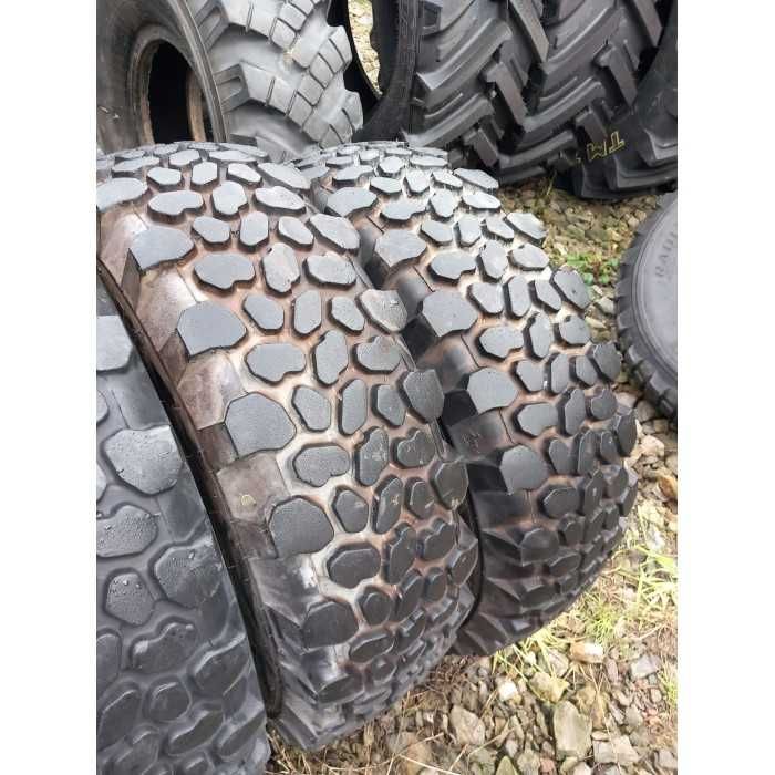 Anvelope 335/80R20 (12.5R20) Continental pentru Komatsu, Fendt