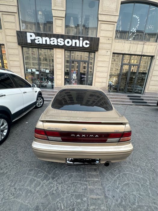 Nissan maksim sotiladi srochniy