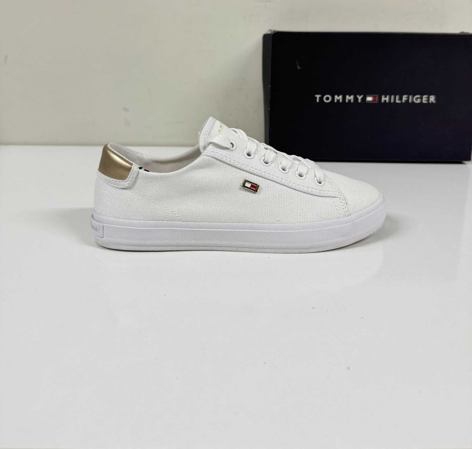 TOMMY HILFIGER Canvas Metallic Heel