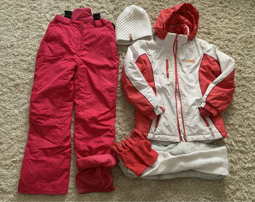 Лыжный костюм для девочки