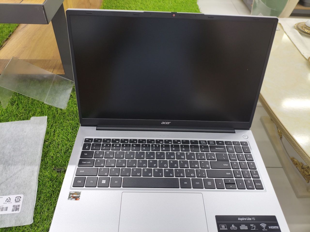 ACER Aspire Litr 15