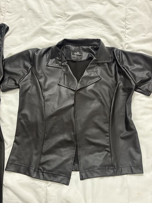 Нов комплект рокля със сако.