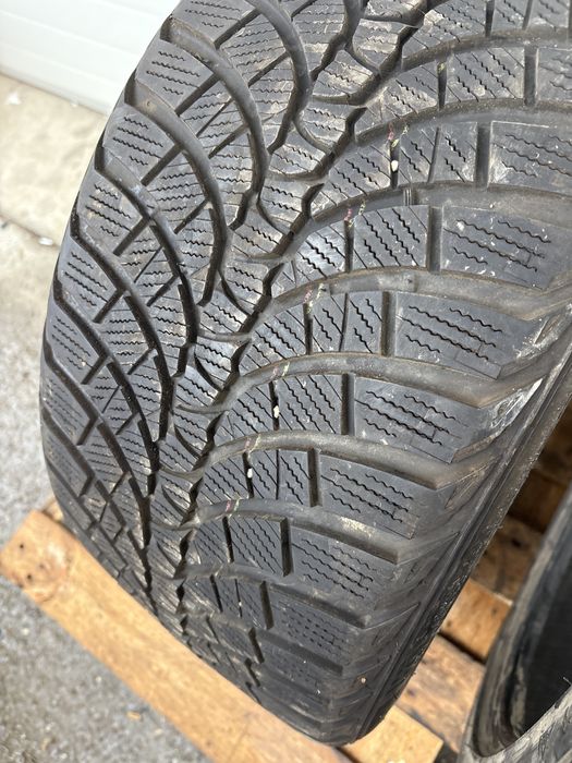 Anvelope iarna 255/35R19