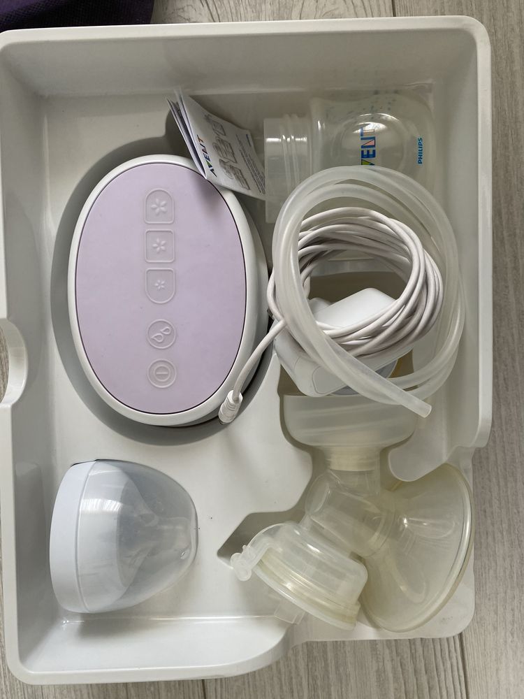 Помпа за кърма Philips AVENT