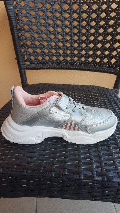 Papuci copii marimea 36