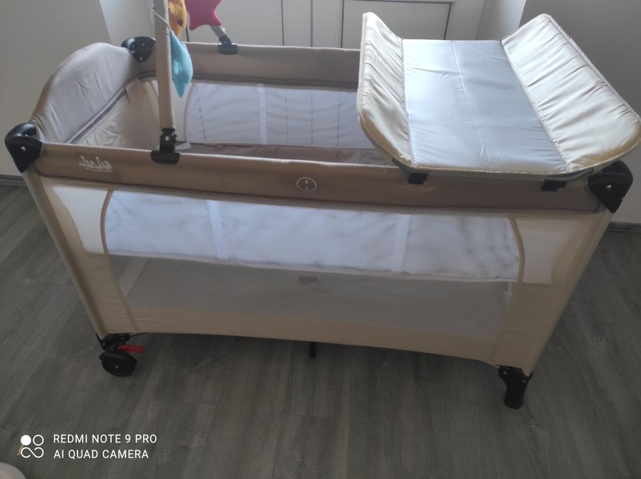 Pătuț bebe pliabil