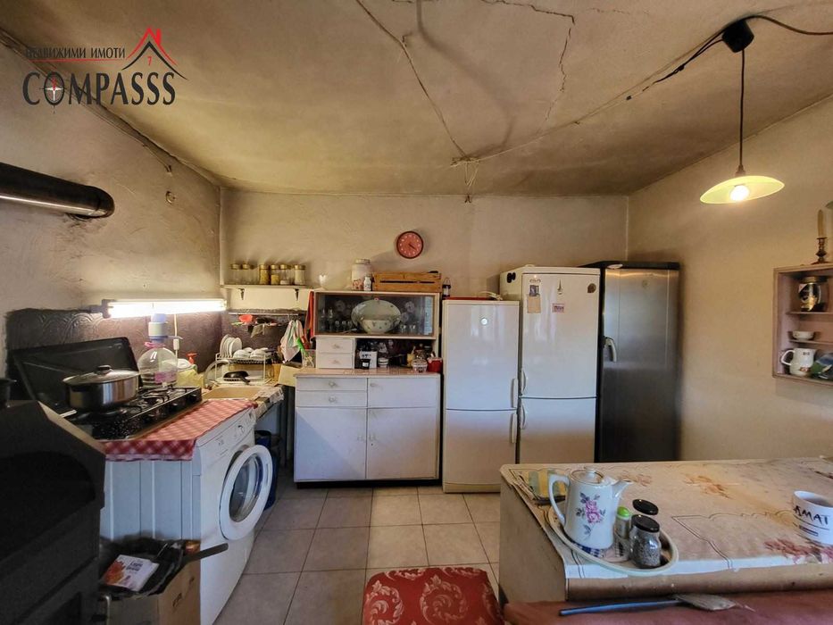 с. Изворово, Общ. Ген. Тошево, къща с двор – 27000 евро!