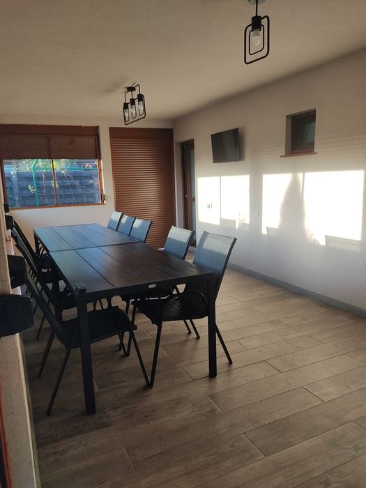 Închiriez casa in Pitești,pe perioada lunii decembrie.