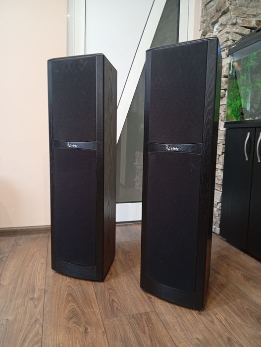 Тонколони INFINITY Kappa -70