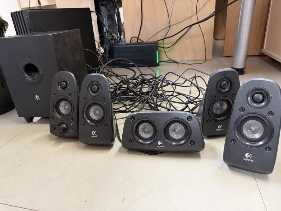 Boxe Logitech 5.1 Z 506