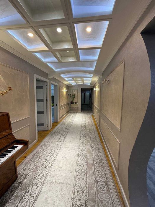 V2476 ПРОДАЕТСЯ 6/5/9 Банковский дом на: Шахрисстанская 200м2