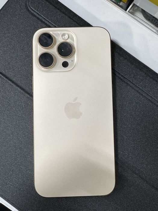 Iphone 16 pro max 256 95%