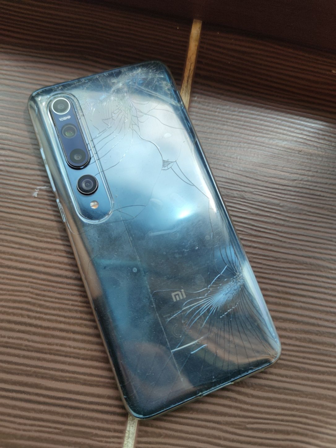 Xiaomi Mi 10 5g*